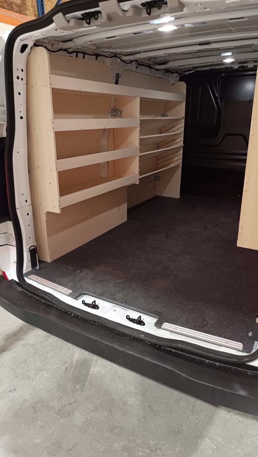 Étagères bouleau et râtelier à lattes pour charges longues
